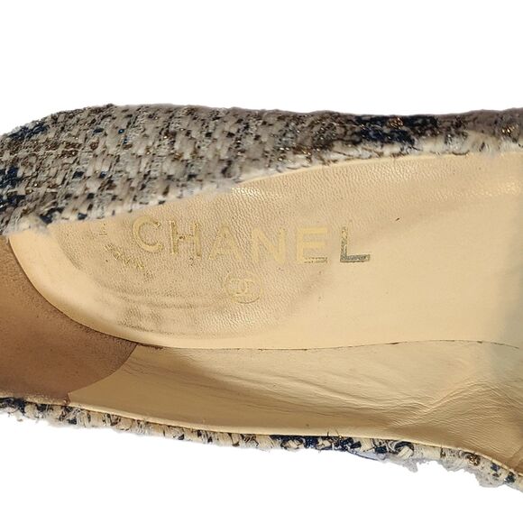 Chanel [Authentic] Metallic Tweed Rhinestone CC Closed Toe 3" Heels Size 6.5 - 7 - Picture 11 of 13